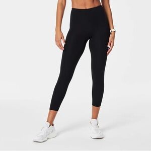Spanx 7/8th length booty boost leggings